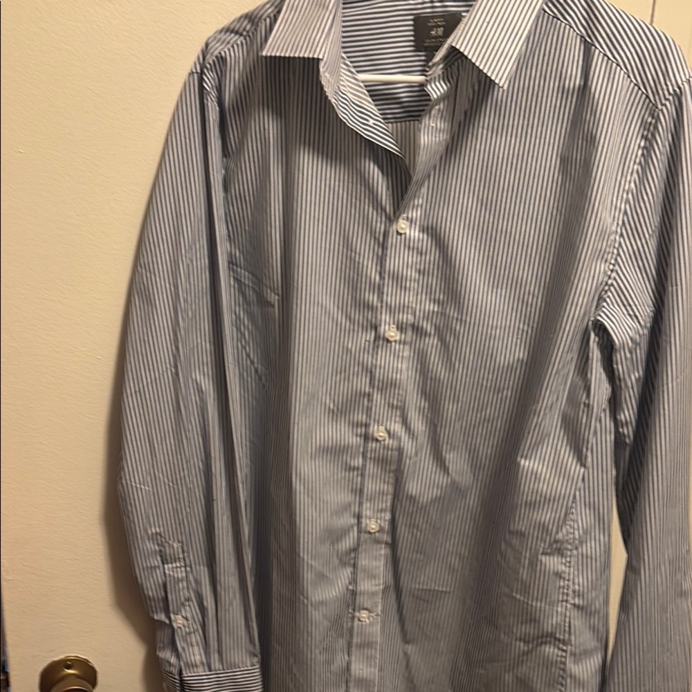 H&M Blue and White Dress Shirt Classic Design